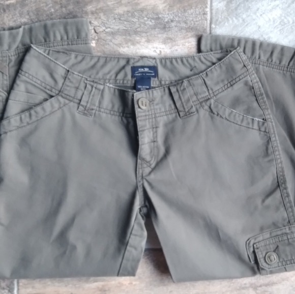 Cargo Capri pants size 3 - Picture 3 of 10